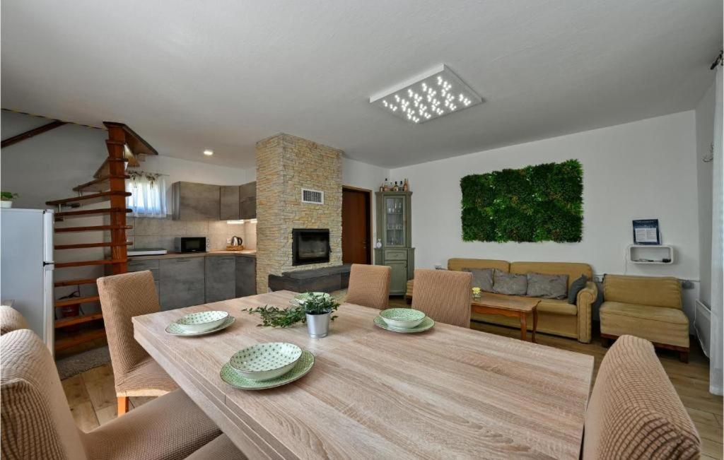 Jungle House With Private Pool And Hot Tub Villa Sveti Ivan Zelina Exterior photo